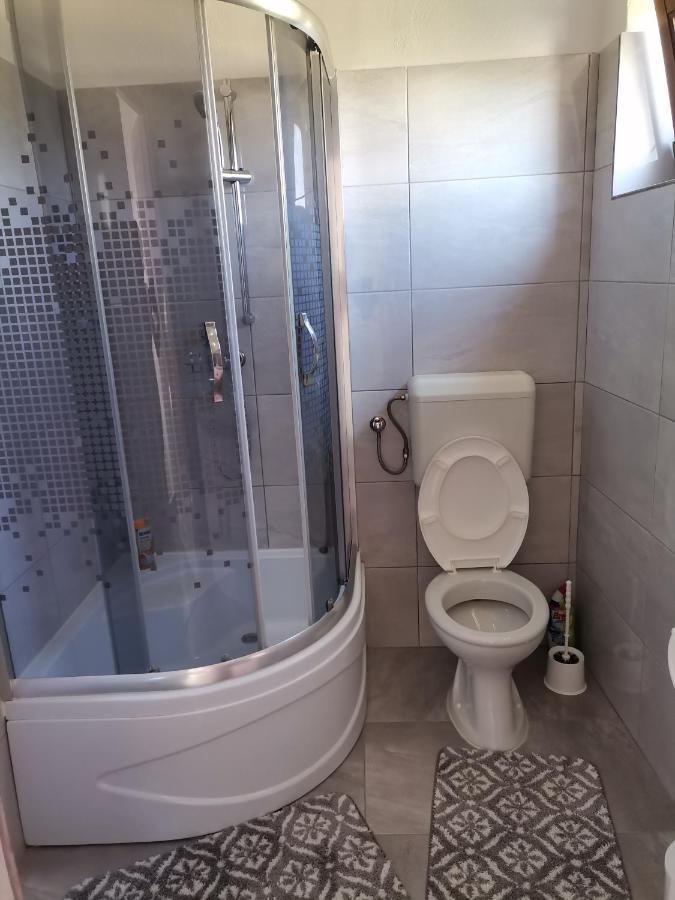 Lucija Apartment Gospic Exterior photo